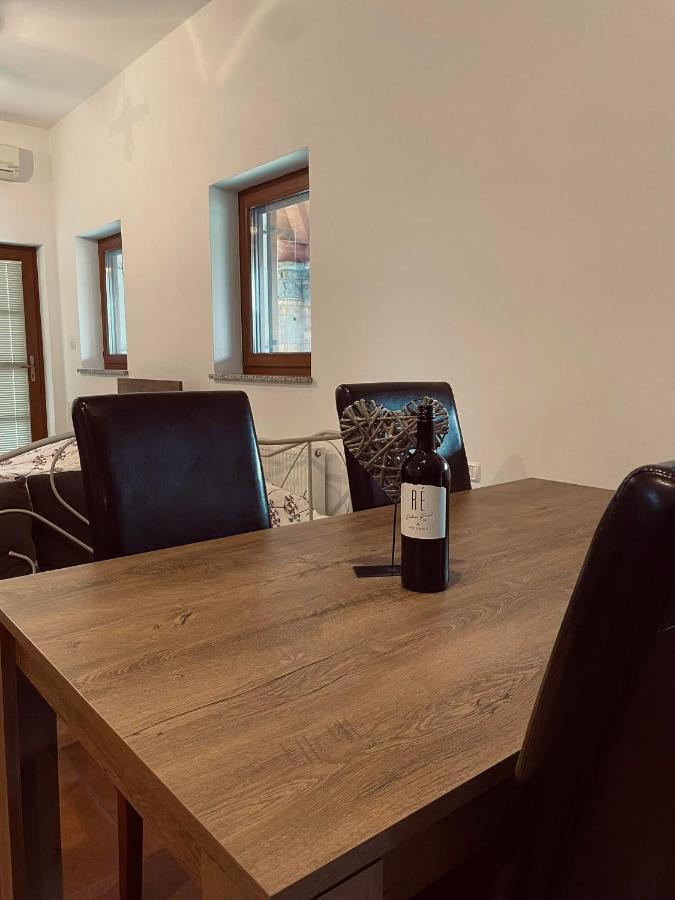 Winehouse Dolcevista Izola Apartman Kültér fotó